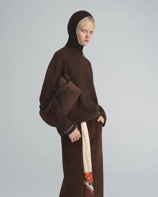 100% cashmere hood