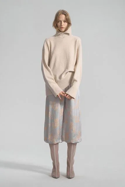 100% cashmere sweater