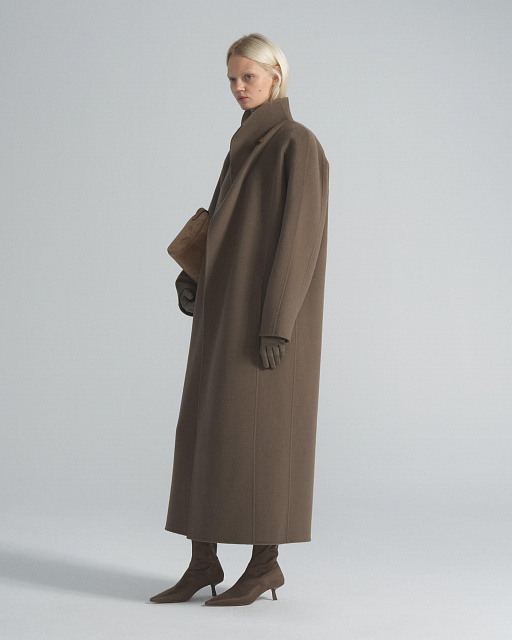 Cashmere coat