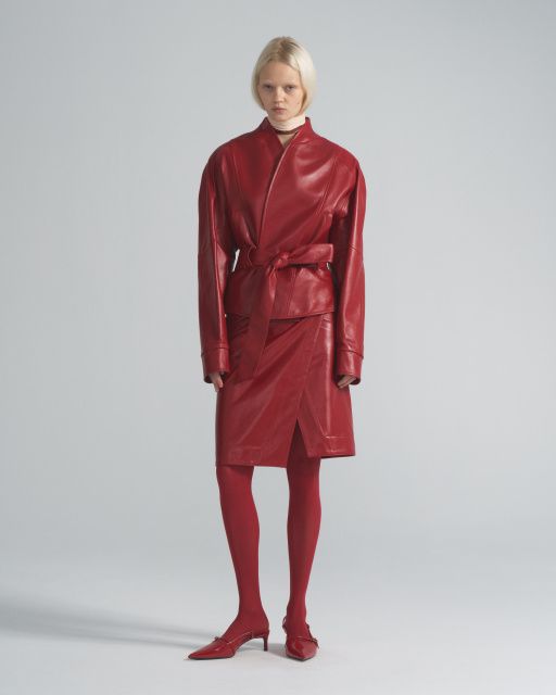 Fitted leather jacket