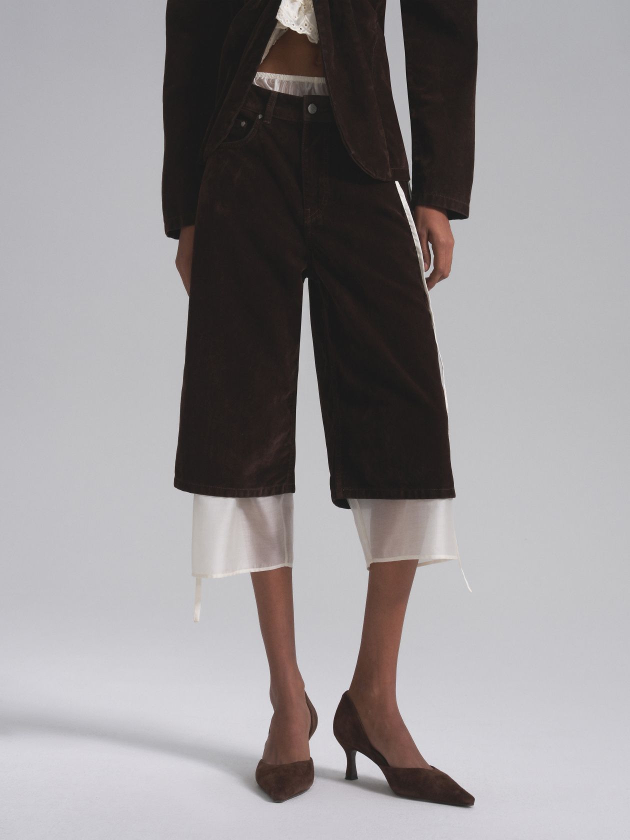 Шорты из вареной бархатной джинсы