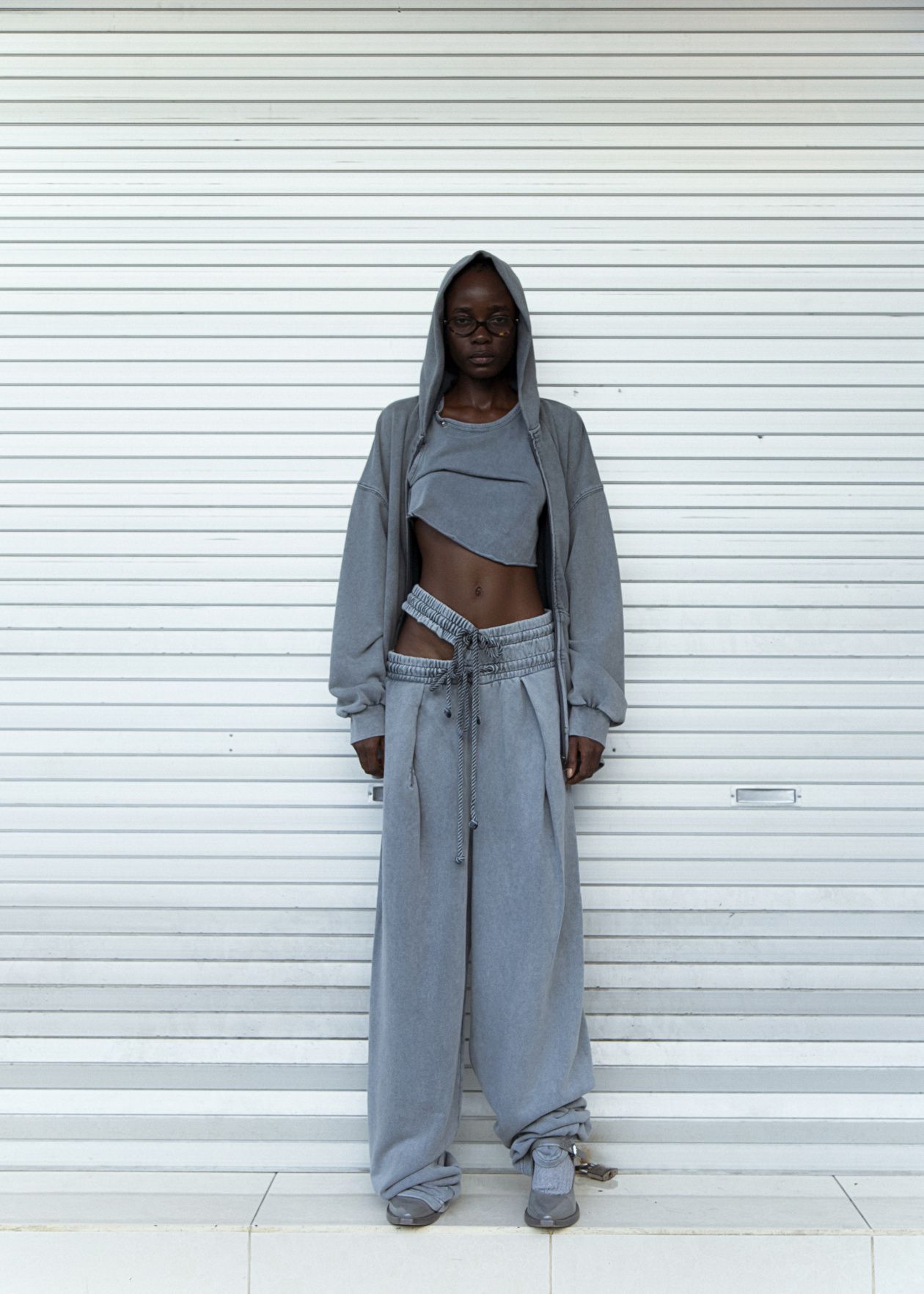 Pants with pinches