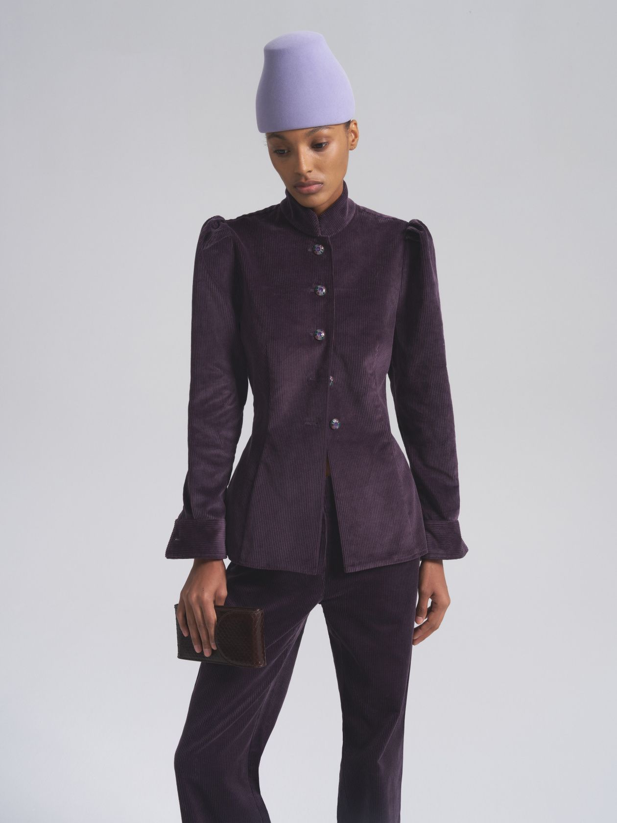 Жакет вельветовый с винтажными пуговицами