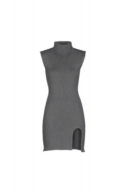 Платье мини в рубчик с разрезом