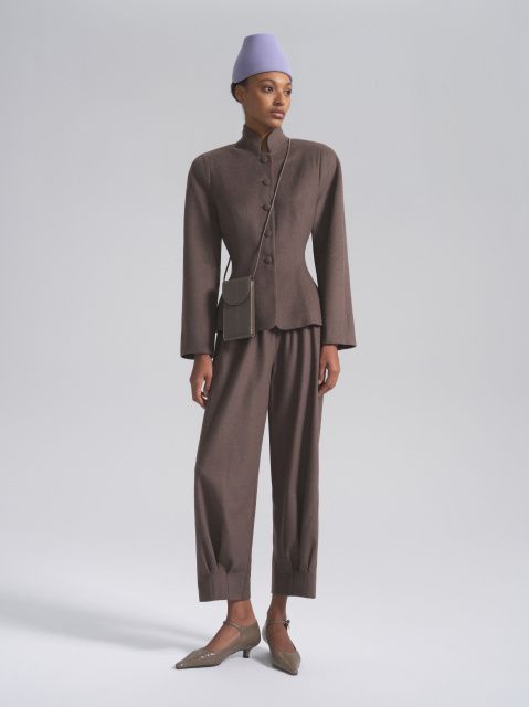 Агне́с Костюм из кашемира и шелка