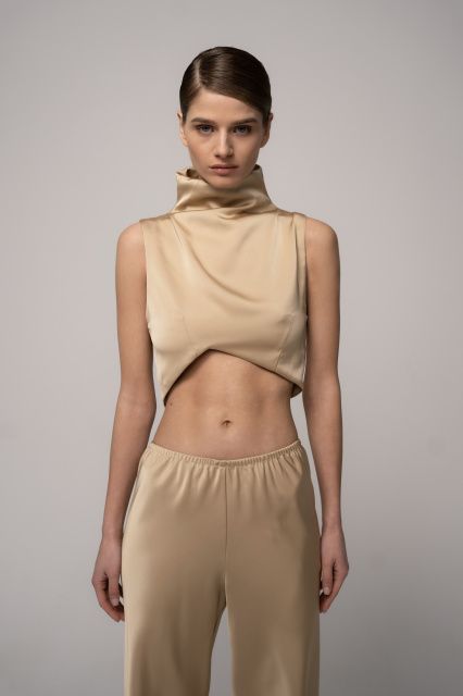 Топ из шелка