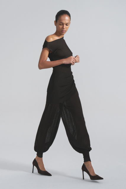 Aladdin trousers made of silk jersey with cuffs