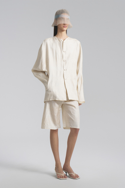 Silk suit with shorts