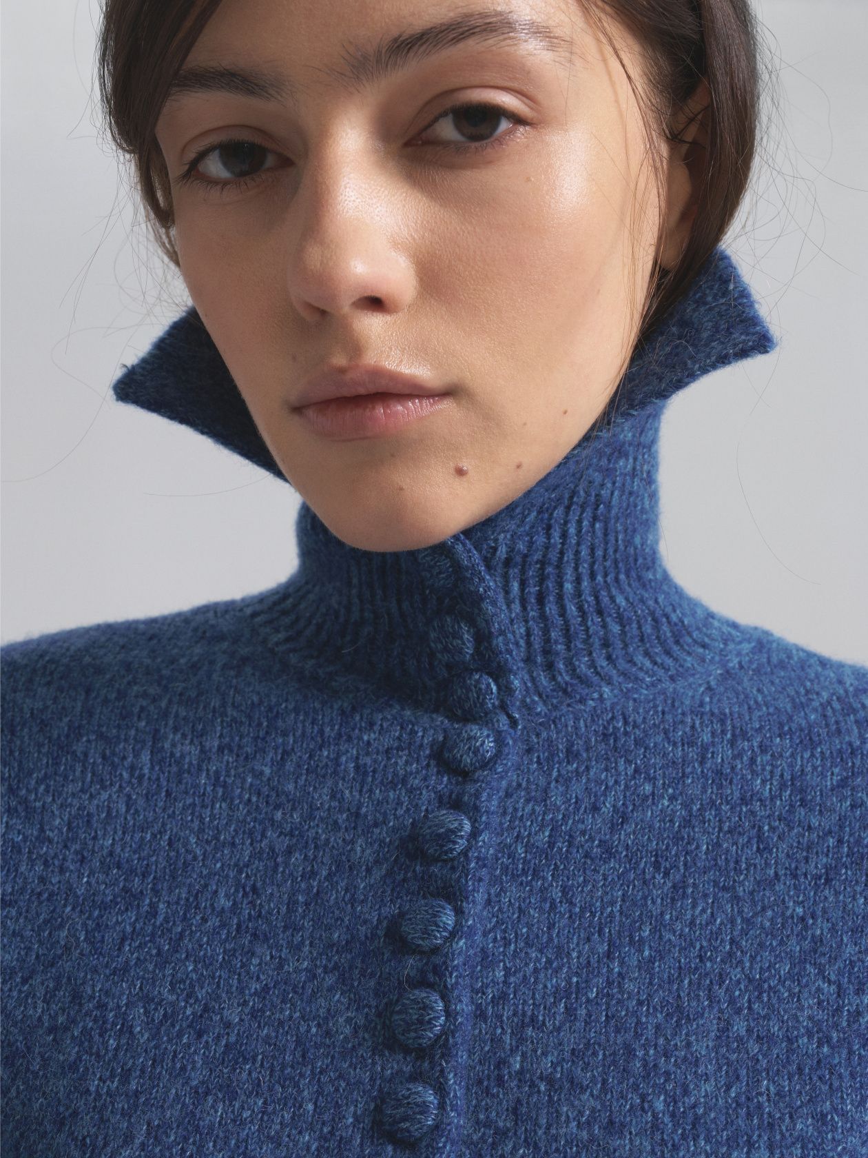 Agatha Alpaca wool sweater with covered buttons