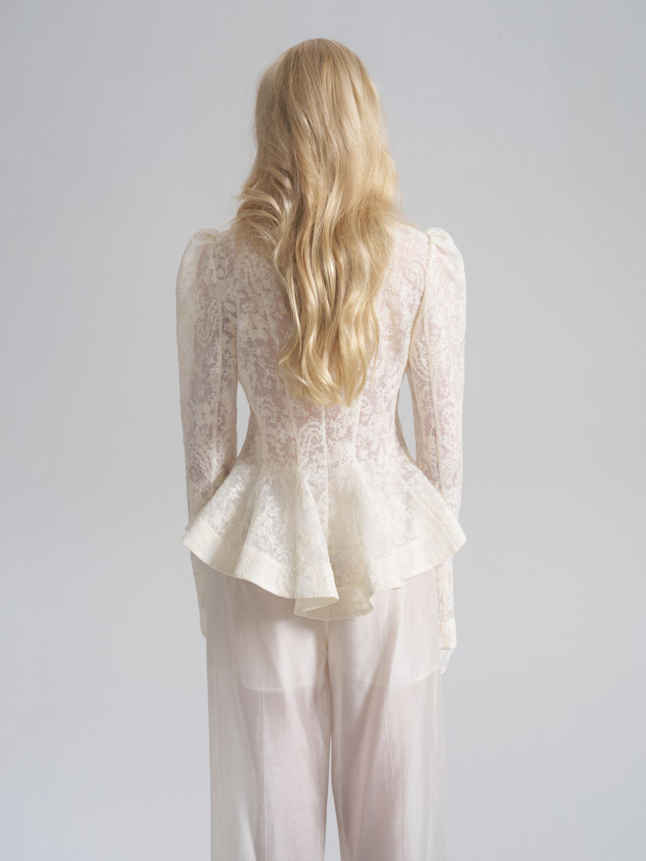 Giselle lace blouse-jacket with voluminous embroidery