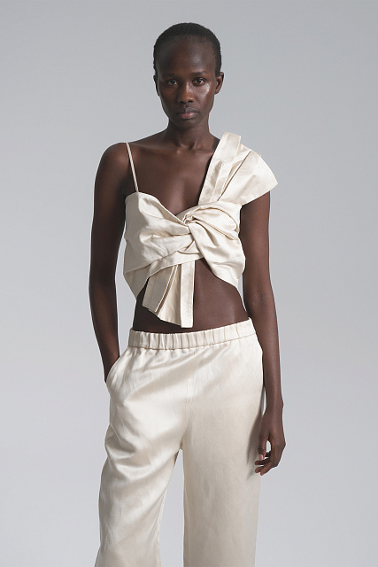 Lily top made of wild linen and silk