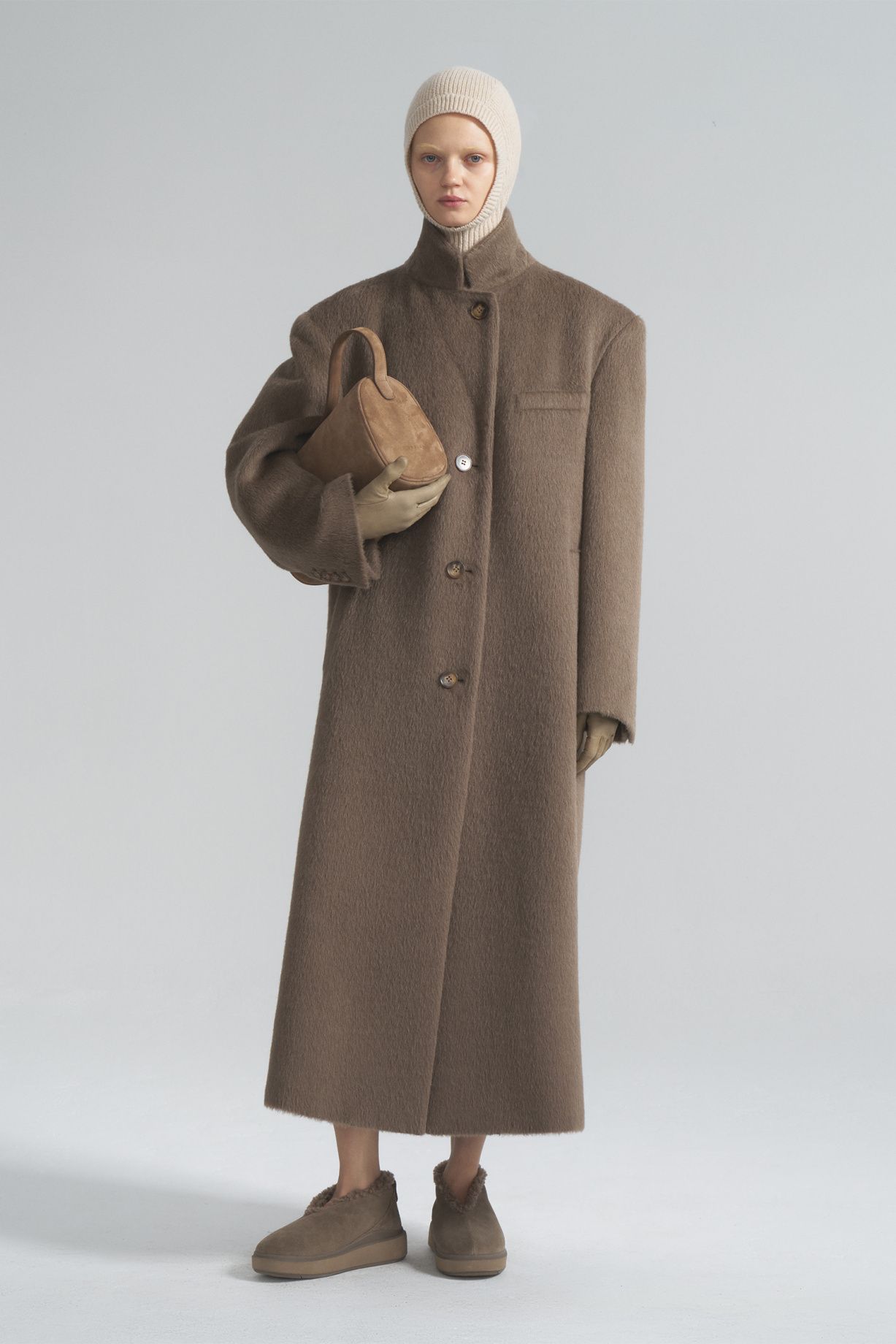 100% cashmere hood
