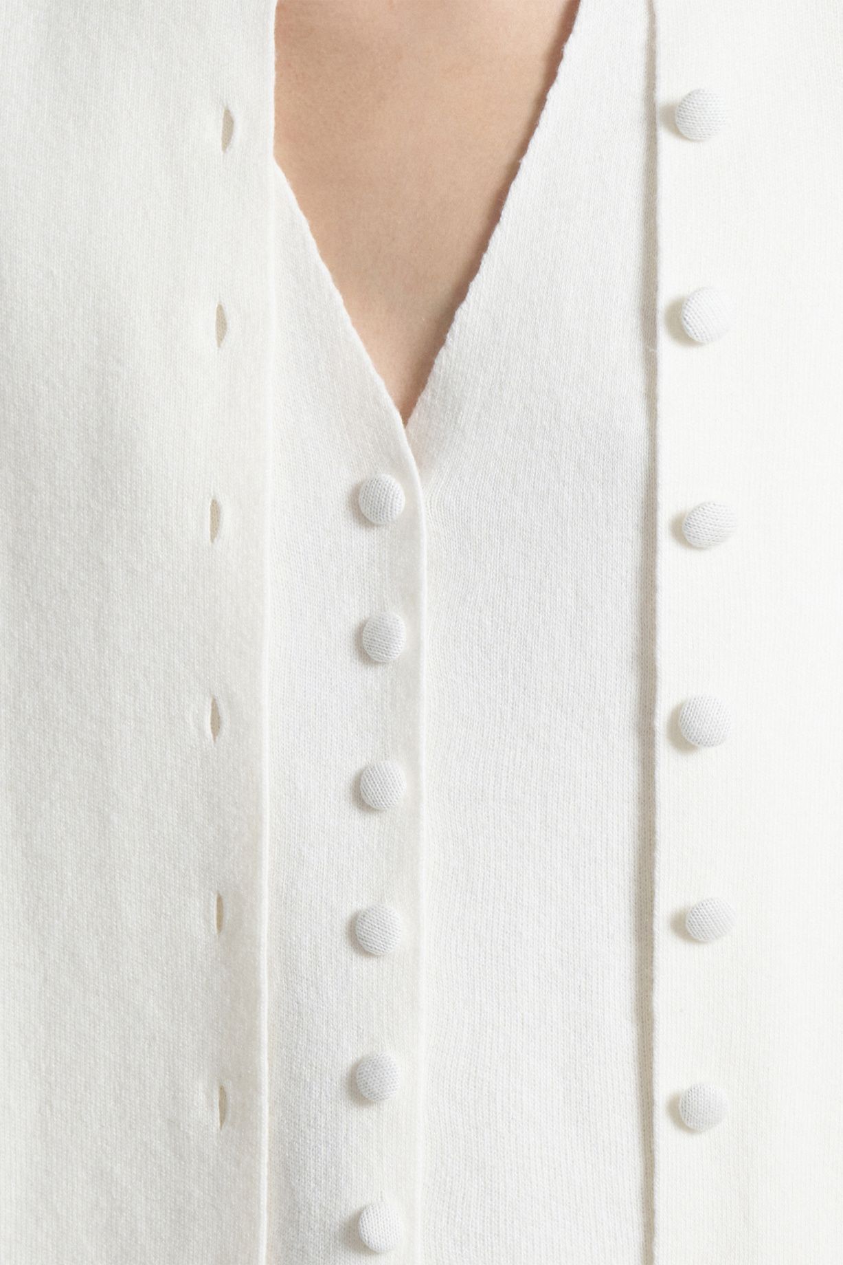 Cardigan with buttons made of cashmere and silk