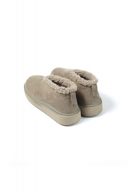 Suede and sheepskin shoes "Curley"