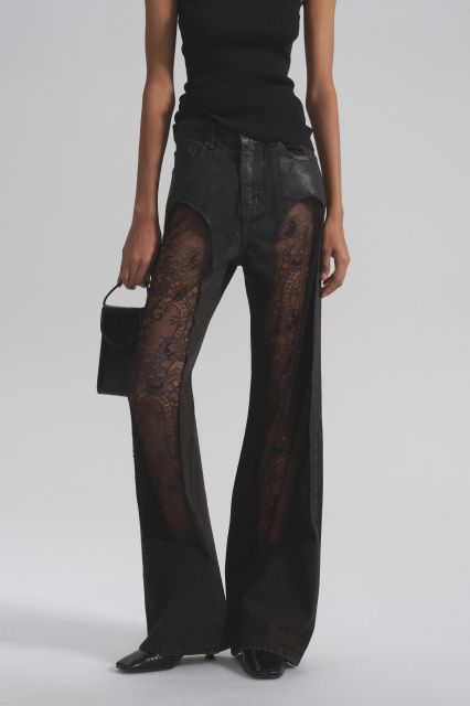 Glossy jeans with lace