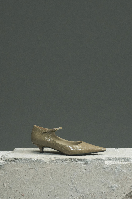 Twiggy Python leather shoes