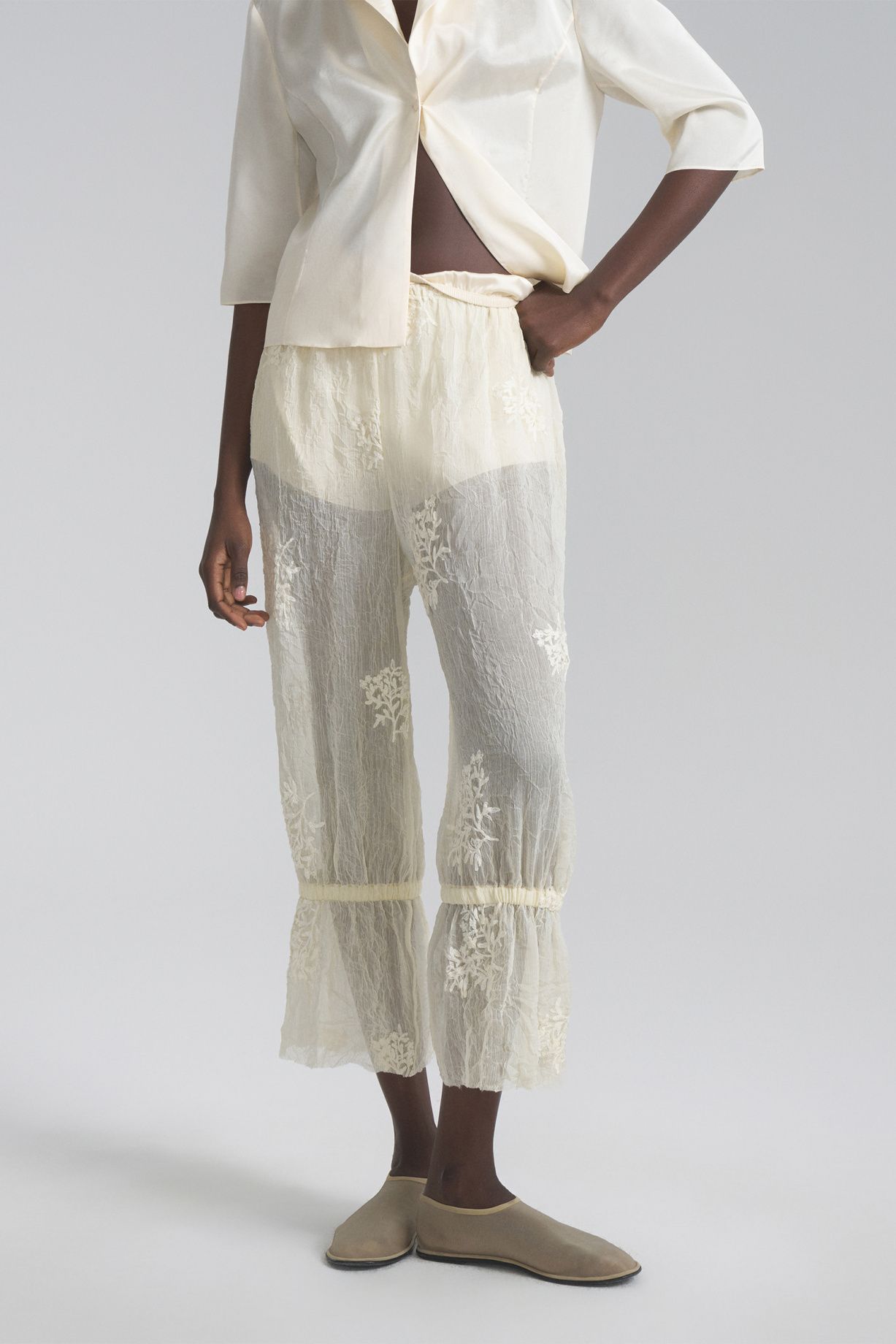 Louis cropped transparent trousers with shorts