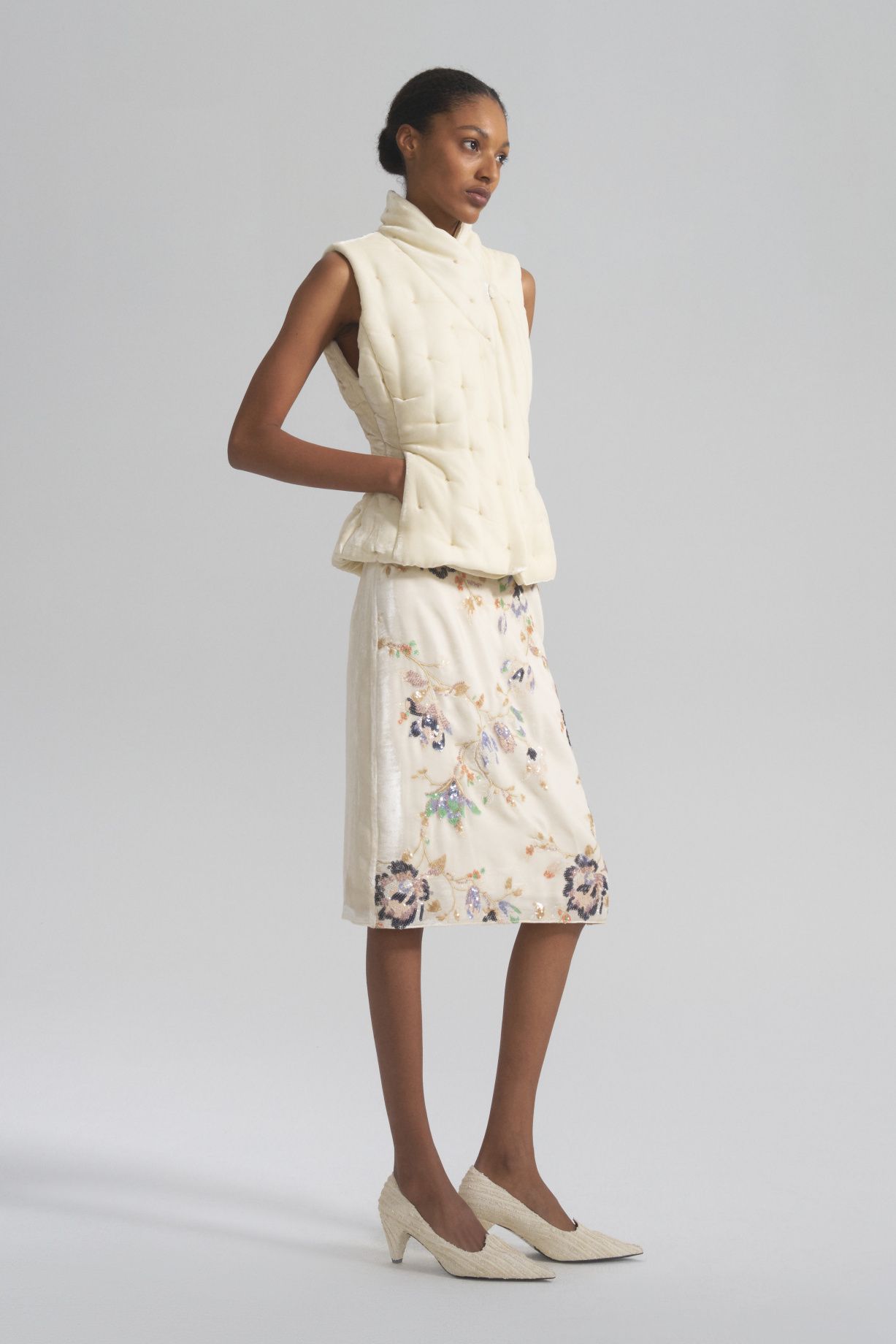 100% velvet silk skirt with hand-beaded embroidery