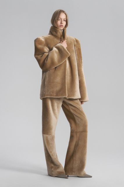 Alaska шуба из меха мягкой овчины