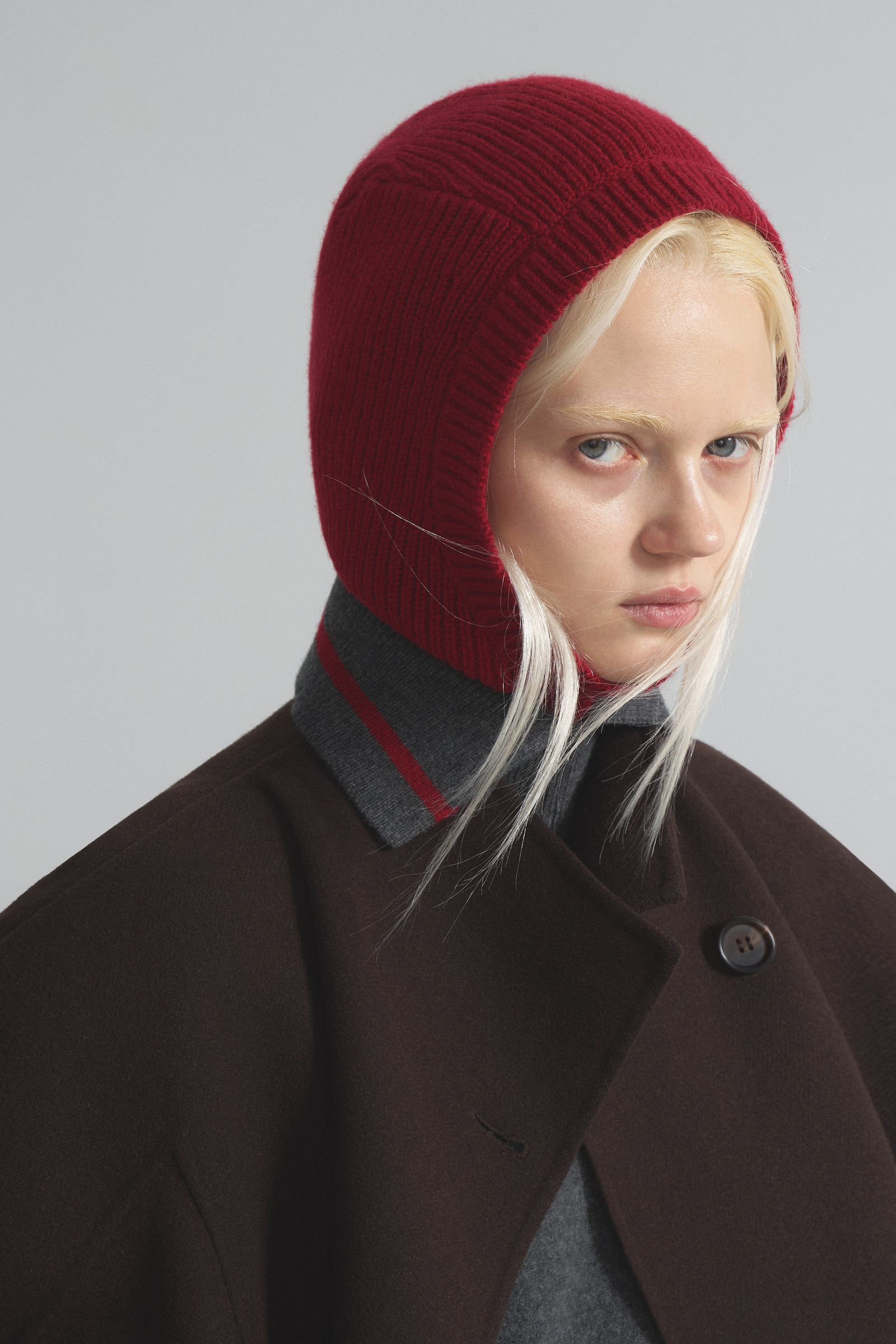 100% cashmere hood